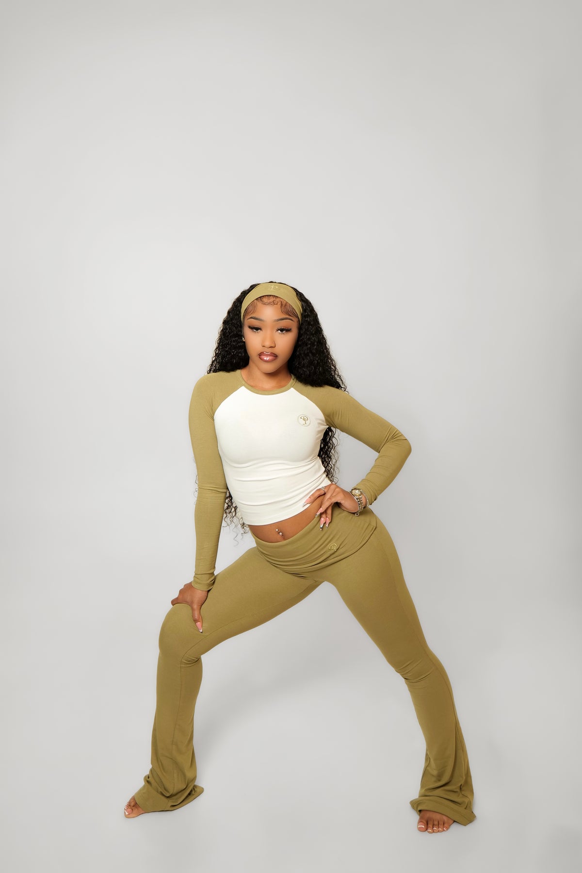 PRETTY GIRL SET (OLIVE)