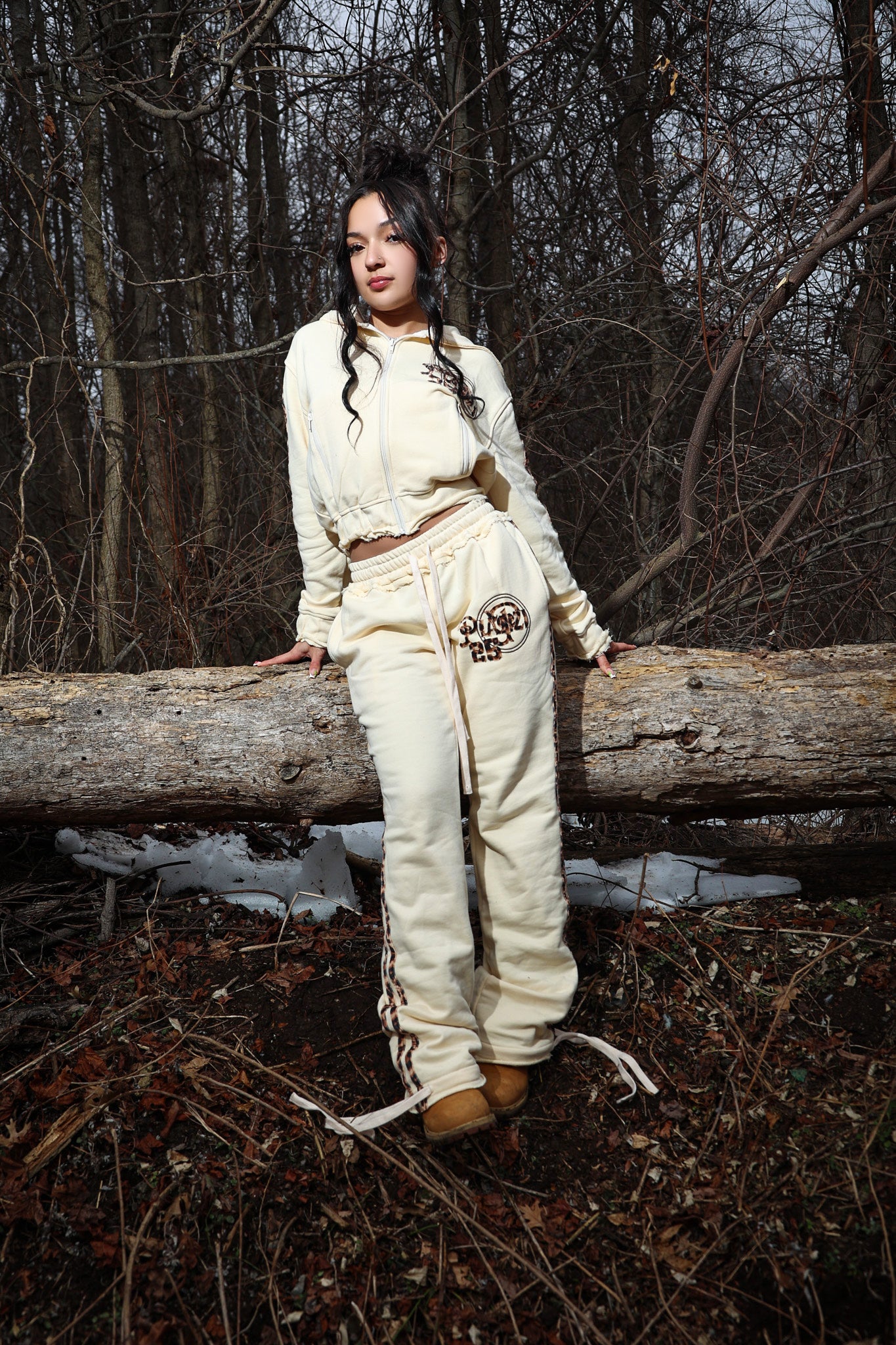 CHEETAH PRINT SWEATSUIT(CREAM)