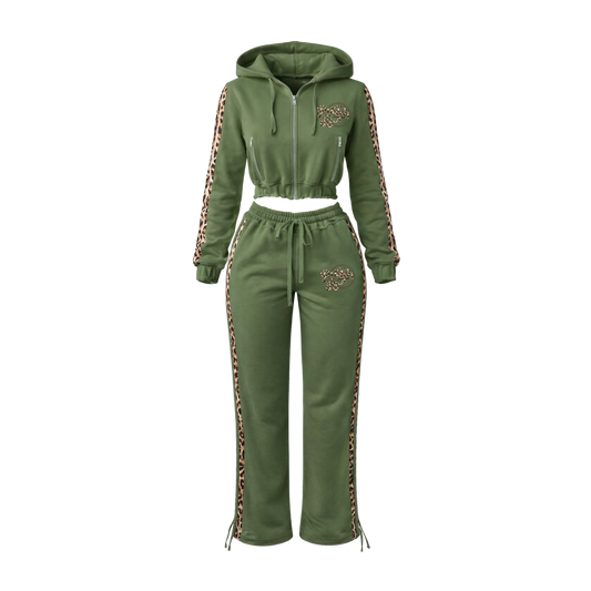 CHEETAH PRINT SWEATSUIT(FOREST)